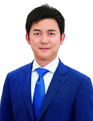 顔写真：安江伸夫