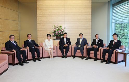 与党党首会談の写真2