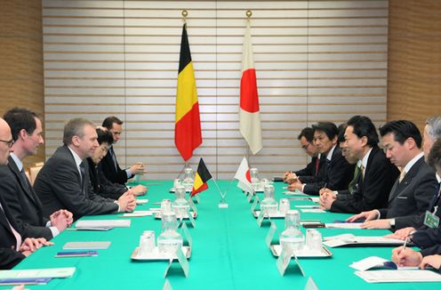 日本・ベルギー首脳会談の写真１