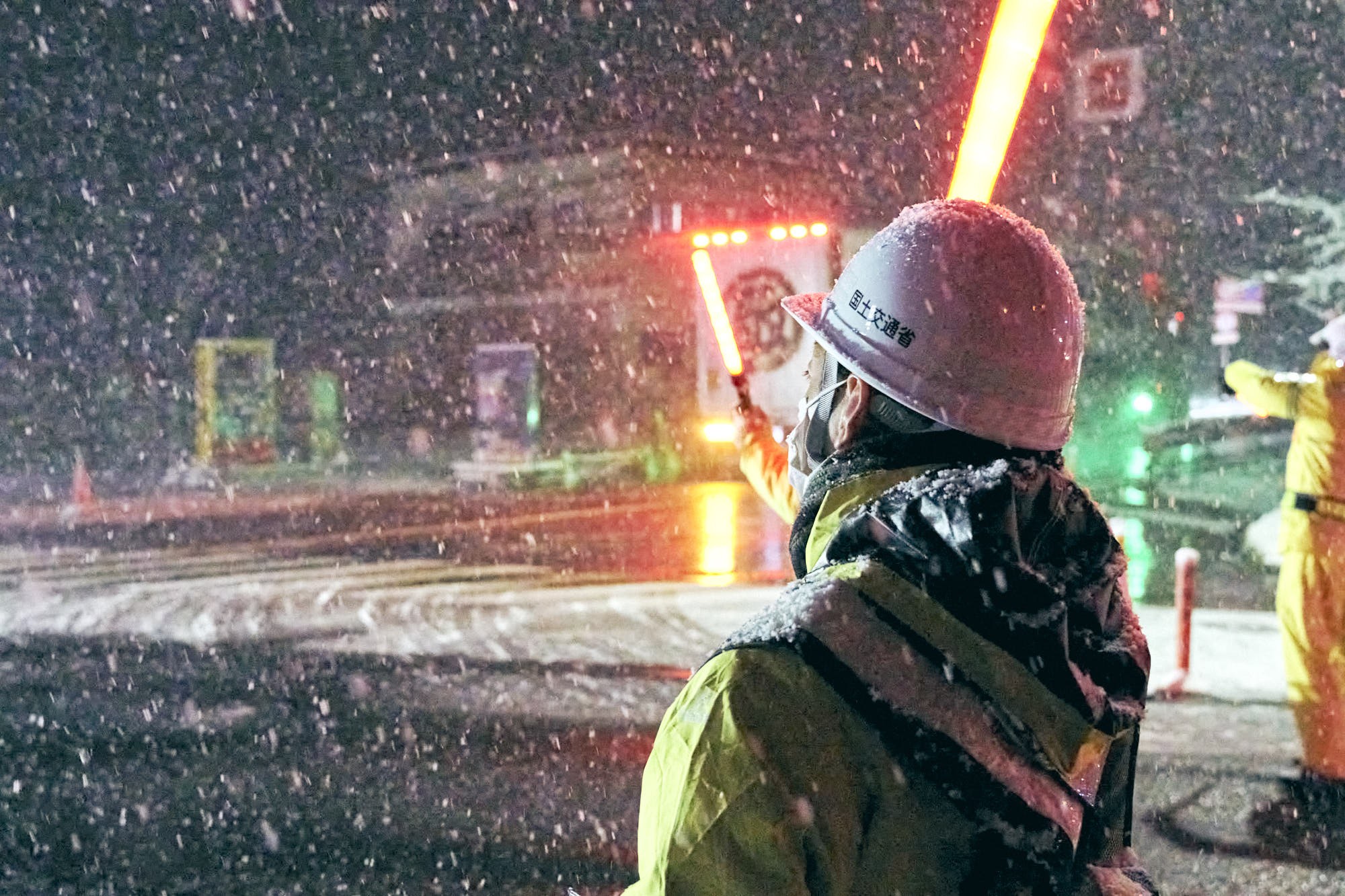 令和８年１月２１日　通行止め・交通誘導（写真提供：国土交通省）