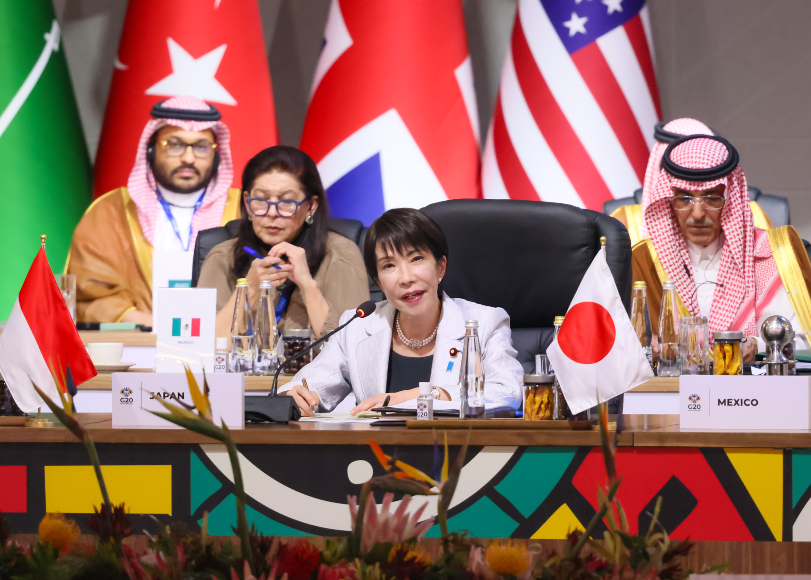 外交・安全保障環境の変化への対応　写真