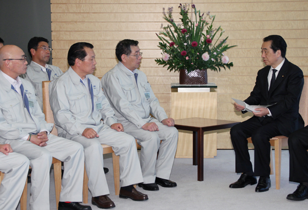 大熊町による東日本大震災に関する要望を受ける菅総理