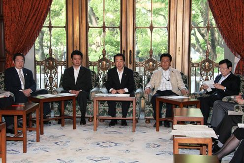 FTAAP・EPAのための閣僚会合であいさつをする菅総理2