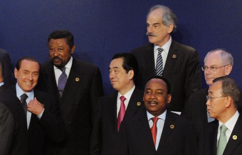 G8ドーヴィル・サミットに臨む参加国首脳2