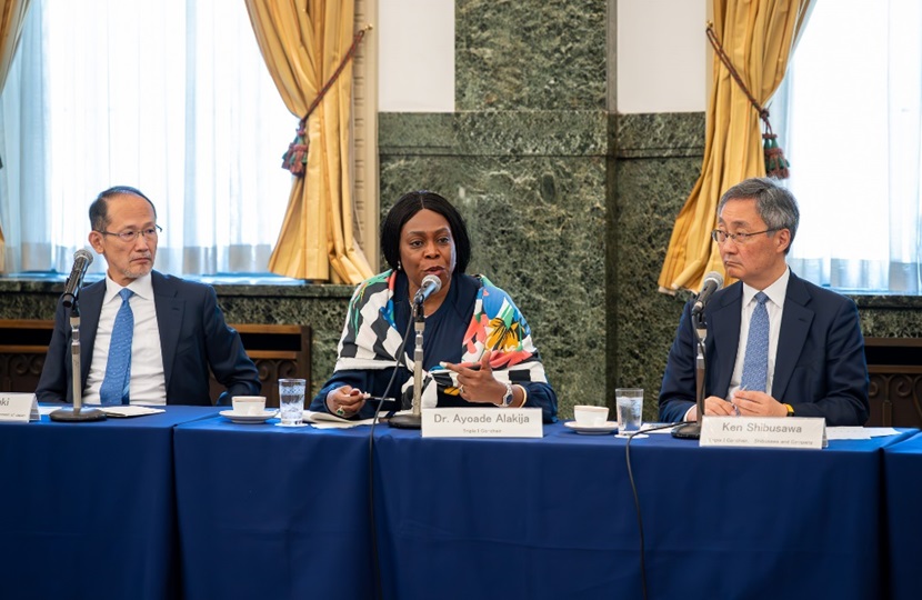 Triple I 関係者の写真