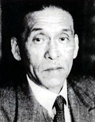 顔写真:芦田 均